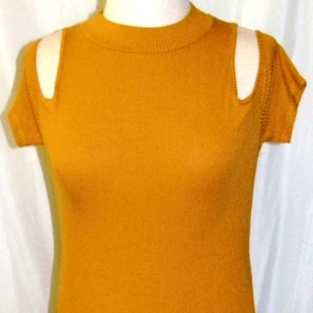 LOVING PEOPLE SHORT SLEEVE RIBBED HI/LO DRESS